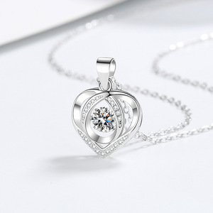 Collana in movimento con cuore che batte piccole persone di lusso leggero, ciondolo d'amore, diamante, semplice collana in argento puro all'ingrosso - Product Image 2