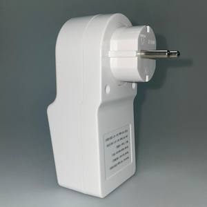 Protecteur de tension à double affichage Ke-2166D 10A 15A 16A 20A, prise européenne, stabilisateur monophasé AC - Product Image 3