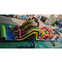 Parcours d'obstacles gonflable de style industriel, parcours de course gonflable avec toboggan sec pour événements de divertissement en plein air