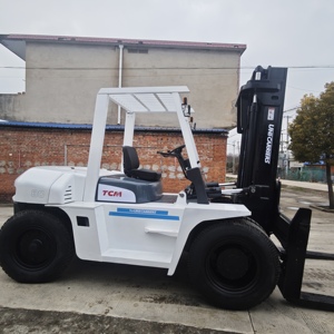 Chariot élévateur diesel TCM 8T d'occasion, chariot élévateur robuste avec garantie d'un an, terrain accidenté FD80, vente au détail - Product Image 2