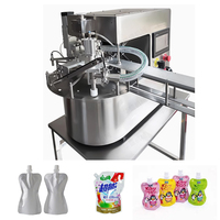 Machine de remplissage et d'emballage de sachets à bec automatique Machine rotative de bureau pour le remplissage et le capsulage de sachets à bec verseur pour jus de boisson liquide