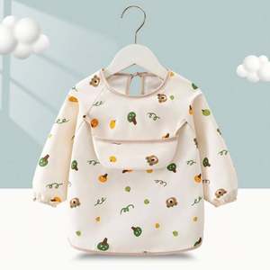 Baberos Impermeables de PU de Grado Alimenticio para Bebés, Baberos Reutilizables para Alimentación de Bebés, Baberos en Forma de U sin Mangas con Estampado OEM - Product Image 1