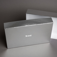 Boîte à bijoux en argent métallique de qualité supérieure |   Emballage rigide personnalisé avec logo en relief pour bagues et colliers