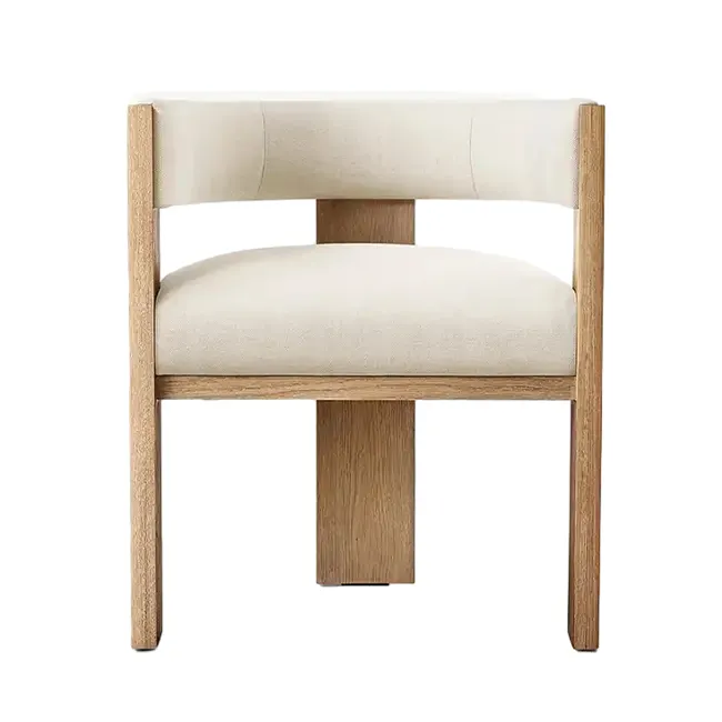 Chaise de salle à manger design en cuir avec pieds en bois clair pour la maison Meubles élégants