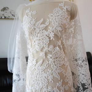 Nuovo Tessuto in Pizzo <span class=keywords><strong>Bianco</strong></span> con Foglie Ricamate in <span class=keywords><strong>Tulle</strong></span> per Abiti da Sposa - Product Image 4