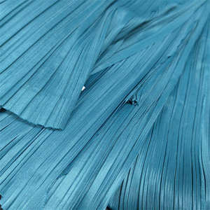 Couleurs personnalisées 100% polyester tissu extensible satin plissé crêpe tissu pour vêtements - Product Image 2