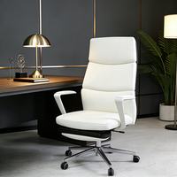 Chaise de bureau exécutive ergonomique en cuir inclinable à 140 degrés, dossier haut, base pivotante chromée, repose-pieds rétractable, pour la maison et le bureau
