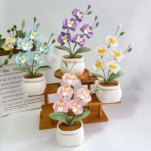 Pianta Artificiale di Phalaenopsis Finita, Lavorata a Mano all'Uncinetto in Lana, in Vaso, Decorazione da Tavolo, Regalo <span class=keywords><strong>PZ</strong></span> - Product Image 5