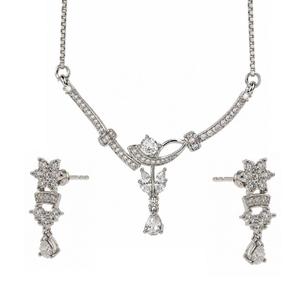 ชุดสร้อยคอจี้เงินแท้ 925 ประดับเพชร CZ พร้อมต่างหูเข้าชุด - Product Image 1