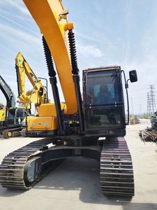 Potencia de excavadora Hyundai 220 y eficiencia de combustible de precisión de Baja Emisión para construcción urbana y general versátil para excavar - Product Image 3