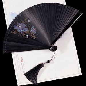 Mini-ventilateur portatif en bambou de 16 cm et 18 cm avec logo gravé personnalisé, artisanat en bambou massif de petite taille - Product Image 3