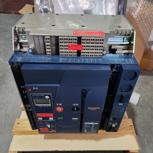 Interruptor Automático Merlin Gerin Masterpact Mw 440V 60Hz 12kA Icw 50kA Icu - Product Image 2
