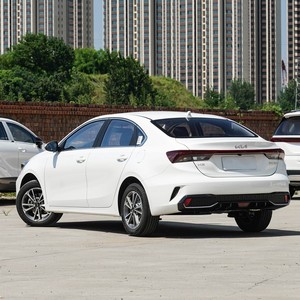 Meilleures ventes 2014 2015 2017 Kia K3 Berline de luxe 5 places, <span class=keywords><strong>voiture</strong></span> neuve à essence, automatique légère, véhicule d'<span class=keywords><strong>occasion</strong></span> - Product Image 3