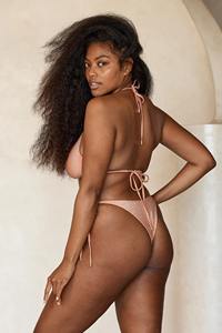 Fabricant de Maillots de Bain Personnalisés 2023 en Tissu Scintillant, Micro Bikini Triangle Sexy, Maillot de Bain Pailleté pour Femme - Product Image 5