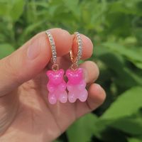Pendientes de Plástico con Forma de Oso en Degradado de Color, Mini, Lindos, Color Caramelo, Novedad 2026, Gran Venta