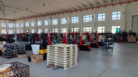 Yingkou Runche WB-12 Machine d'équilibrage de roue de voiture Lumière laser et frein électromagnétique Équipement d'alignement de roue efficace