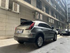 <span class=keywords><strong>Cadillac</strong></span> <span class=keywords><strong>XT4</strong></span> <span class=keywords><strong>2024</strong></span> 25T FWD Fashion Edition 1.5T 48V Mild Hybrid 9 vitesses, SUV compact de luxe, Euro VI, 211 ch, 270 Nm, d'occasion - Product Image 4