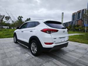 2015 Hyundai Tucson 1.6T รถเบนซินแบบคลัตช์สองล้อขับเคลื่อนอัตโนมัติราคาไม่แพง - Product Image 4