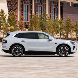 Nouvelle <span class=keywords><strong>Voiture</strong></span> d'Exportation Zeekr 8X Super Hybride PHEV Grand SUV 2026, Charge Rapide 900V 6C, Longue Autonomie de Batterie, 660kW AWD, Conduite à Gauche - Product Image 5