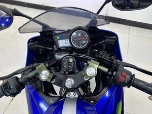 Motocyclettes d'occasion YamahaR15 Motos Sportives <span class=keywords><strong>150cc</strong></span> Moto à essence Moto de course Sportive - Product Image 5