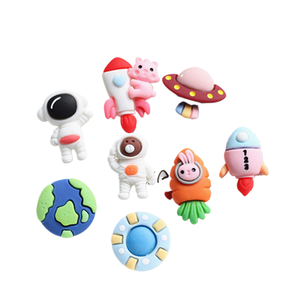 Accesorios de resina de astronauta caoh para joyería, bricolaje, fundas de teléfono, cajas de almacenamiento, materiales de belleza, cohete espacial - Product Image 1