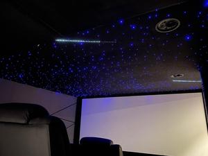 Kit de <span class=keywords><strong>plafond</strong></span> étoile à fibre optique avec source de lumière LED PMMA étoiles filantes contrôlables IP66 évalué pour le <span class=keywords><strong>plafond</strong></span> de cinéma maison - Product Image 4