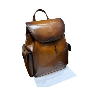<span class=keywords><strong>Zaino</strong></span> da <span class=keywords><strong>Uomo</strong></span> in Vera <span class=keywords><strong>Pelle</strong></span> Retrò, Realizzato a Mano con Metodi Antichi, Spazzolatura Colorata, <span class=keywords><strong>Pelle</strong></span> Bovina di Prima Qualità, Lusso Leggero di Alta Gamma per il Business - Product Image 1