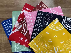 <span class=keywords><strong>2026</strong></span>年卸売高級ユニセックス22インチ大型ハンカチバンダナソフトコットンポリエステルカスタム片面漫画プリントスクエア - Product Image 5