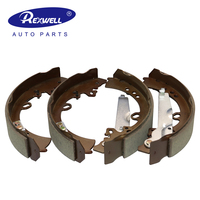 Kit de plaquettes et garnitures de frein à tambour arrière OEM de haute qualité 04495-0K120 pour Toyota Hilux Vigo / Revo Pick-up – Accessoires automobiles