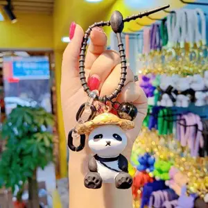 귀여운 밀짚 모자 팬더 친구 정품 열쇠 고리 수지 팬더 인형 펜던트 절묘한 작은 선물 소년 열쇠 고리
