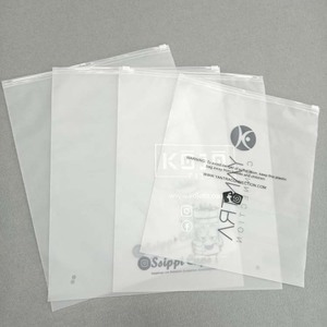 Glassata Opaca Trasparente Zip Sacchetti a Chiusura di Plastica Per Il Confezionamento di Abiti - Product Image 6