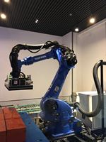 Robot Industri muatan 180kg kecepatan tinggi lengan Robot yaskawai motokan GP180 Robot Mainupaltor dengan pegangan untuk penanganan kemasan