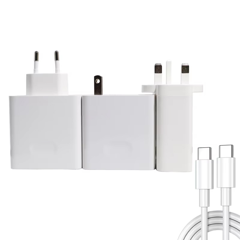 White 65W charger + 1m cable c-c