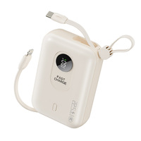 Power Bank Pengisian Cepat PD 22.5W 10000mAh Baterai Lithium Polymer Layar Digital Pengisi Daya Portabel Baterai Eksternal Ringkas