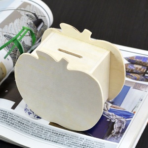 小孩DIY木制存钱罐盒苹果形状胶合板硬币储物钱箱，带数字和方形图案礼品 - Product Image 5