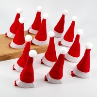 Lot de 4 pinces à cheveux décoratives en forme de petit chapeau de Noël pour femmes et filles, accessoires capillaires pour le jour de Noël