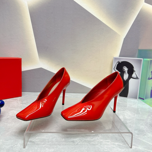 Elegantes y Sensuales Tacones de Aguja de Cuero con Punta Cuadrada para Oficina, Bodas y Eventos al Aire Libre - Valentinos - Product Image 5