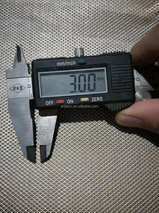 <span class=keywords><strong>Rouleau</strong></span> <span class=keywords><strong>de</strong></span> treillis métallique perforé <span class=keywords><strong>de</strong></span> 2 mm pour protection <span class=keywords><strong>de</strong></span> gouttière, maille losange, filtre anti-feuilles, avec service <span class=keywords><strong>de</strong></span> soudure - Product Image 4