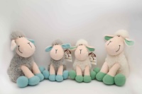 Mignon mini jouets en peluche de mouton personnalisé en gros bébé agneau peluche poupées personnages de dessins animés mignon chèvre jouets