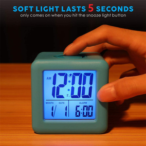 Neon cao su Trường hợp với kỹ thuật số Cube <span class=keywords><strong>LCD</strong></span> Đồng hồ báo thức của món quà thú vị cho trẻ em - Product Image 3