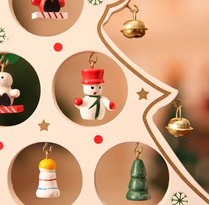 Décorations de Noël de haute qualité Arbre de Noël en bois Ornements créatifs de table pour les cadeaux de Noël - Product Image 6