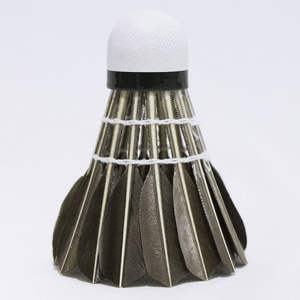 Factory Direct Balle d'entraînement de badminton 12 pièces en <span class=keywords><strong>fourrure</strong></span> d'oie et <span class=keywords><strong>volant</strong></span> en plumes de canard pour le divertissement des étudiants et de la famille - Product Image 1