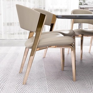 Chaise de <span class=keywords><strong>salle</strong></span> à <span class=keywords><strong>manger</strong></span> en cuir moderne italienne, style simple, luxe léger, dossier confortable, pour la maison, les restaurants, les hôtels, les salles de négociation - Product Image 1