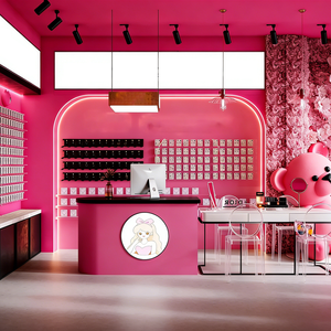 Armoire de présentation en verre luxueux avec cadre doré, éclairage LED, forme d'arc, dimensions personnalisables et résistante - Product Image 1