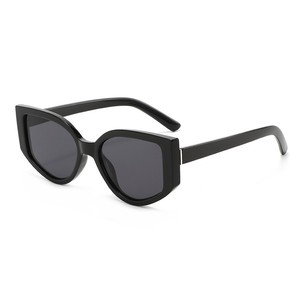 <span class=keywords><strong>Gafas</strong></span> <span class=keywords><strong>de</strong></span> <span class=keywords><strong>Sol</strong></span> <span class=keywords><strong>de</strong></span> Ojo <span class=keywords><strong>de</strong></span> Gato con Marco Completo <span class=keywords><strong>de</strong></span> Alta Gama, Estilo Moderno, Protección UV400 Categoría 3, Espejo, Nuevo Diseño Europeo Americano Unisex - Product Image 2