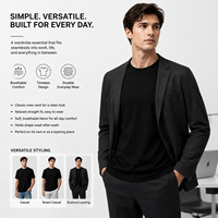 Camiseta de Manga Corta con Cuello Redondo y Corte Regular Unisex para Hombre, Ecológica, con Logotipo Estampado por Transferencia Térmica en la Parte Delantera, Tejido de Poliéster y Algodón