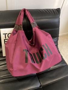 Sac à main personnalisé pour maman, sac de voyage, grande capacité, sac de yoga décontracté, sac à bandoulière en nylon pour femmes - Product Image 6