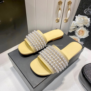 Zapatos Originales para Mujer 2026, Estilo de Diseñador de Lujo, Sandalias y Pantuflas Planas de Playa con Perlas para Verano - Product Image 3