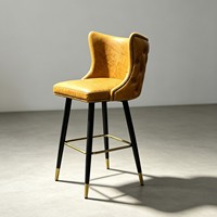 Chaise de bar rétro haut de gamme à pieds hauts, en cuir véritable huilé américain, avec base en métal, pour restaurant, bar, club