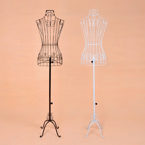 Support de <span class=keywords><strong>mannequin</strong></span> en <span class=keywords><strong>fer</strong></span> de style européen accessoires féminins support de vêtements de photographie de mariage présentoir de vêtements - Product Image 2